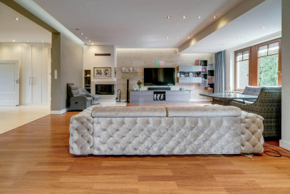 Dom Sprzedaż Walendów Brzozowa