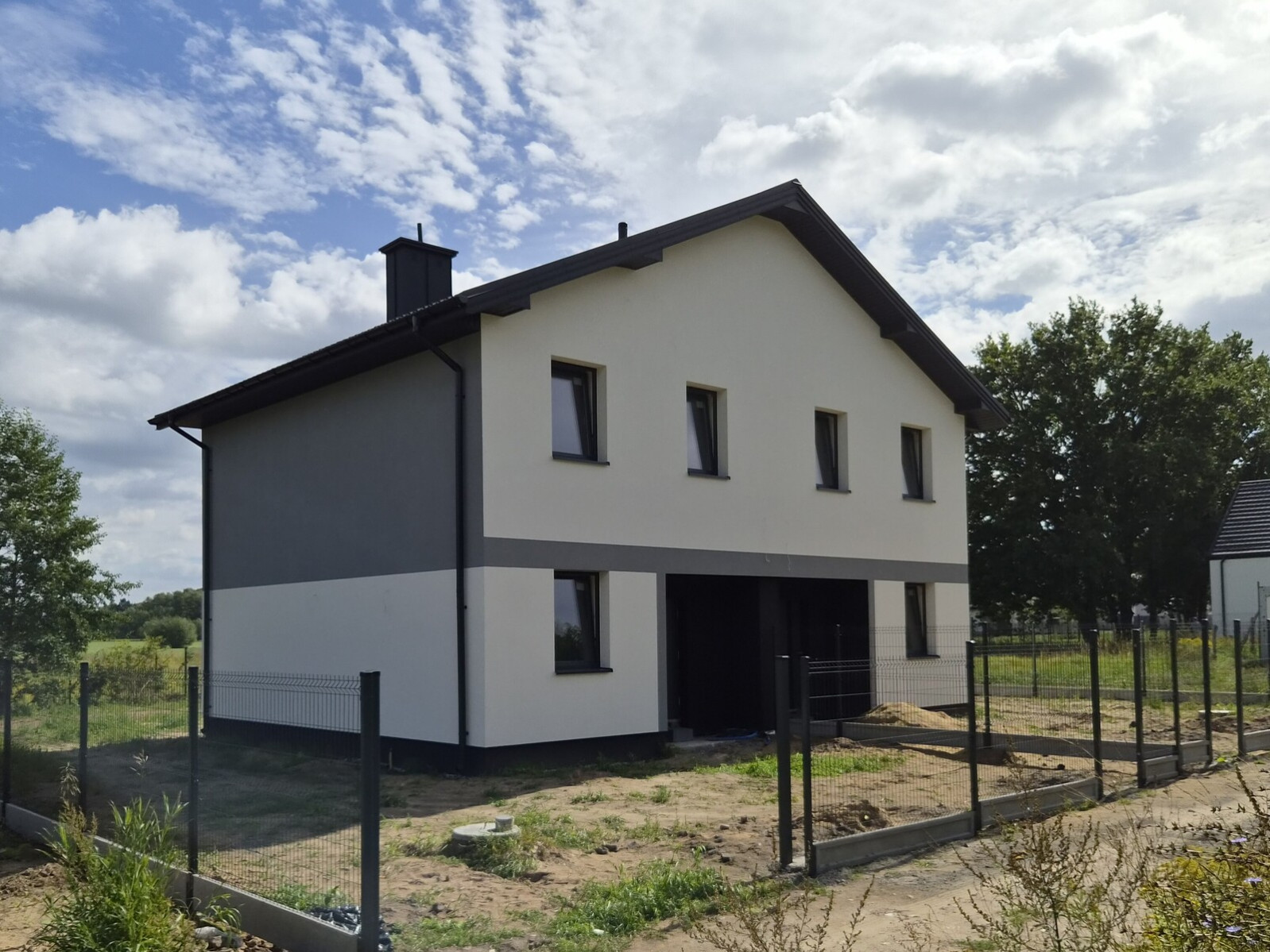 Dom Sprzedaż Mokre 15-go Sierpnia 1