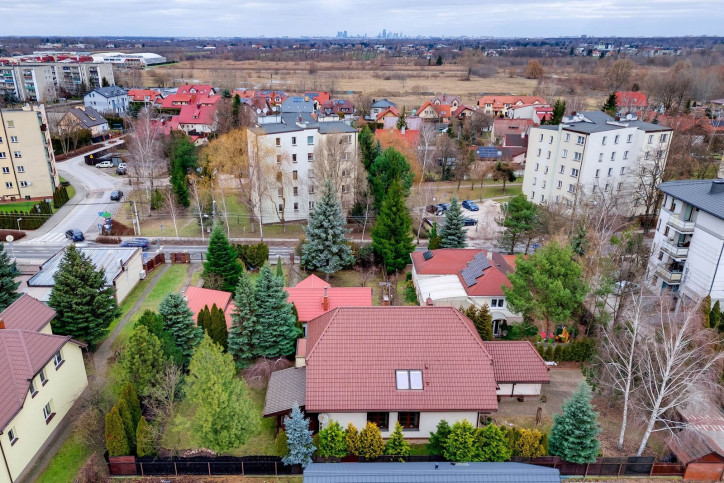 Dom Sprzedaż Nowa Iwiczna Mleczarska 79