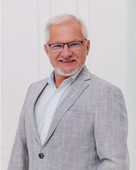 Grzegorz Smolicz – Place4You